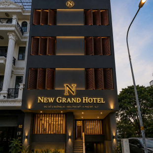 MẶT TIỀN BAN NGÀY NEWGRAND HOTEL